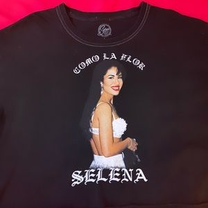 Selena crop top